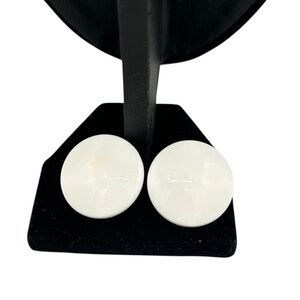 Vintage White Round Clip On Earrings